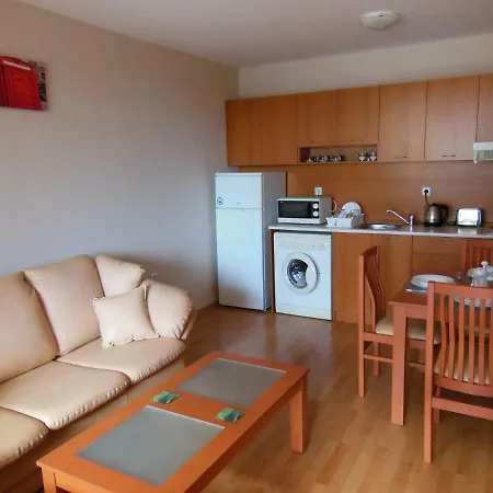 Lejlighed Efir Holiday Village *